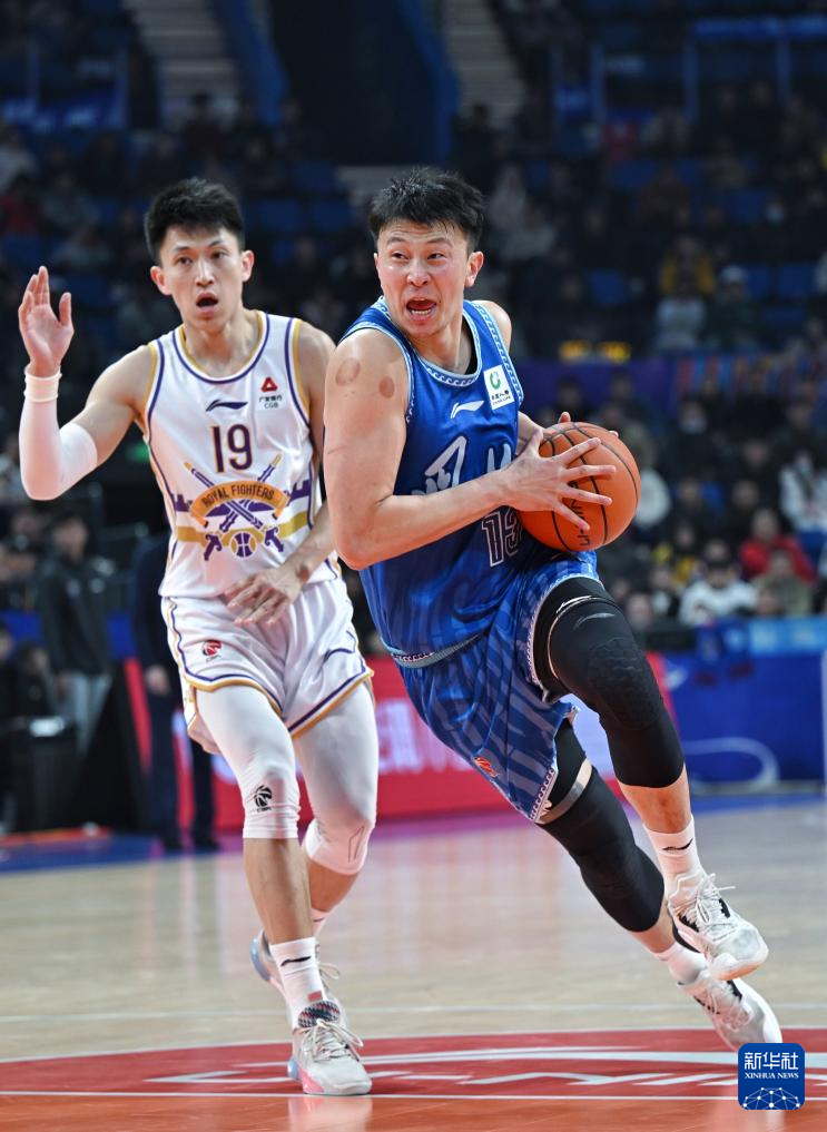 四川男篮力克北控队，实力卓绝的简单介绍