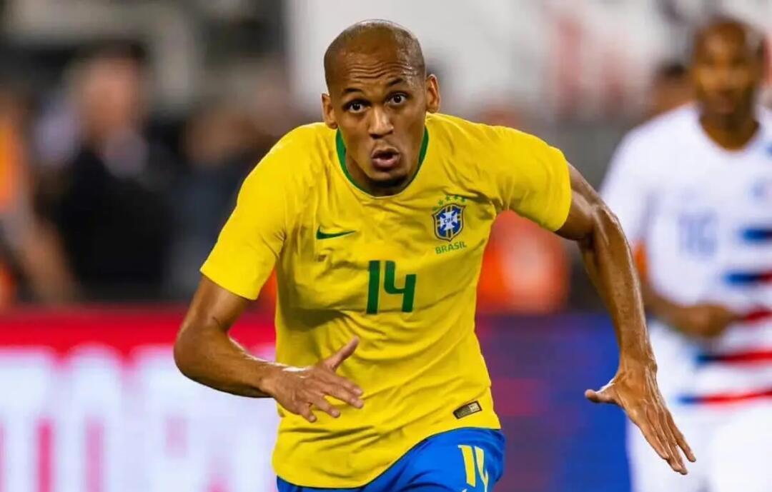 利物浦出色表现,争取晋级机会 利物浦出色表现,争取晋级机会