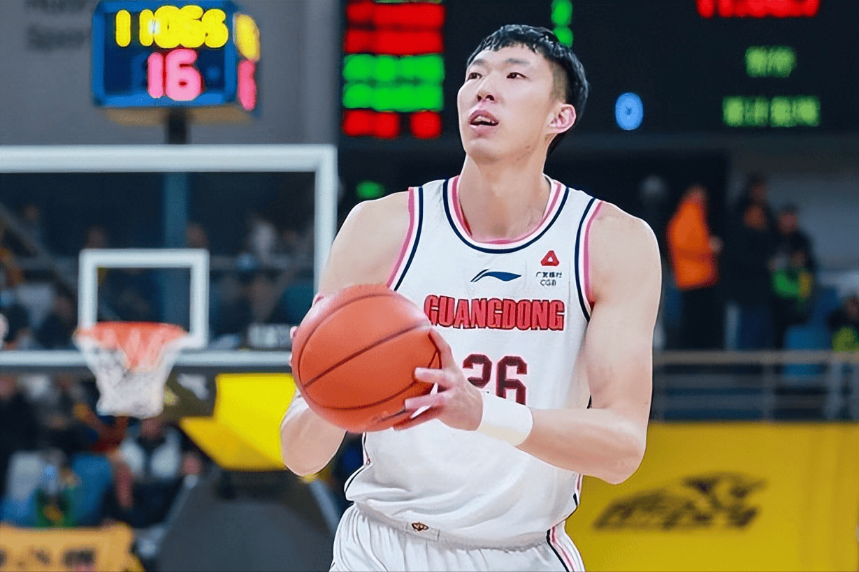 广东宏远力挫山东男篮,豪取胜利 广东宏远力挫山东男篮,豪取胜利