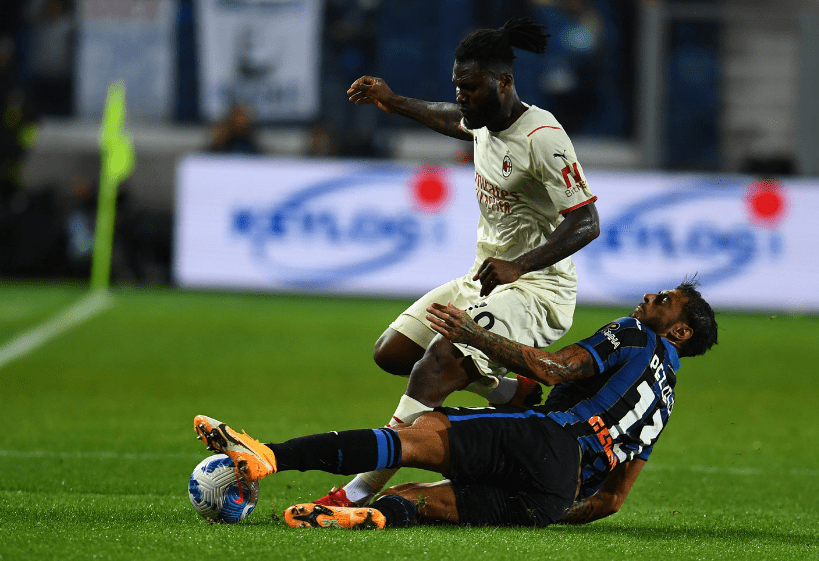 HKA险胜EG，Ming关键团战开团秒人强强对话小组赛，技惊四座