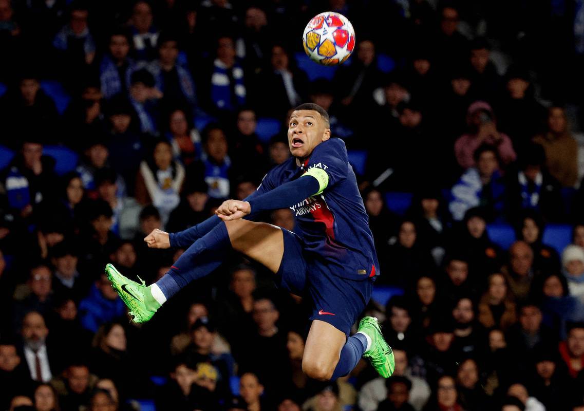 法甲球员个人表现优异，球迷瞩目的简单介绍