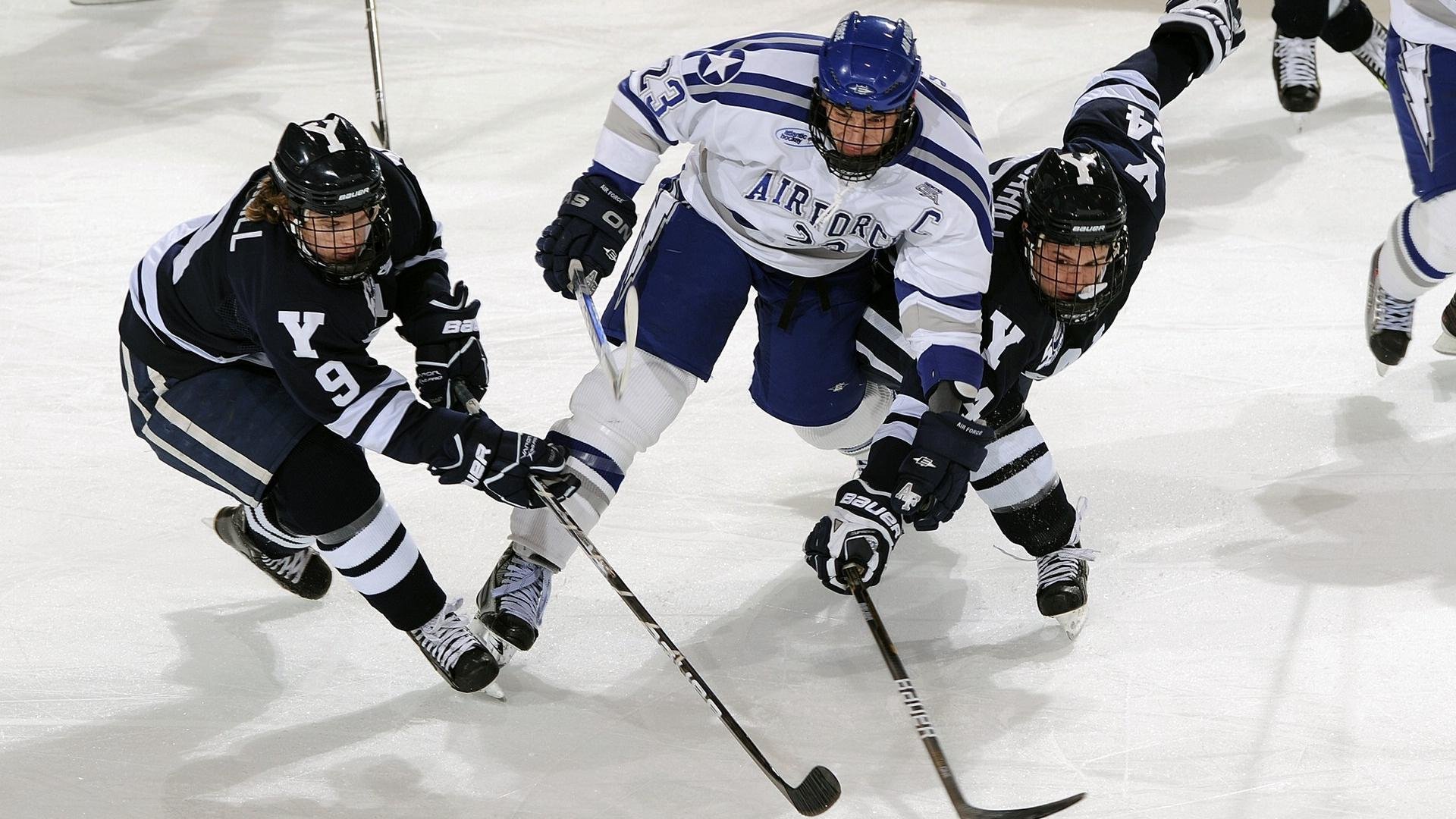 幽灵对决，当绿军火焰点燃撕裂之城，那个13号身影悄然浮现